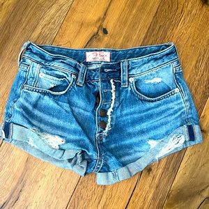 Free people denim shorts, size 25